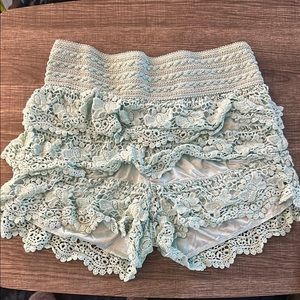 Lace Ruffle Shorts in Mint Green